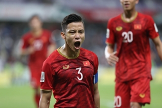 Asian Cup 2019: Ngọc Hải được ví như 'hòn đá tảng' ở hàng thủ Việt Nam
