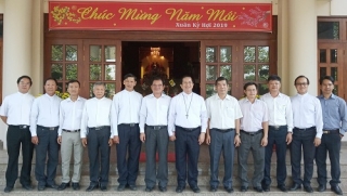 Toà Giám mục Giáo phận Phú Cường thăm, chúc Tết Tỉnh uỷ Tây Ninh