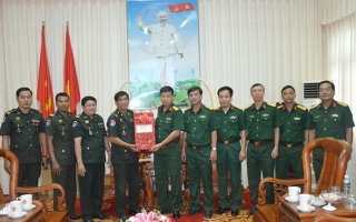 Cục Phát triển Bộ Quốc phòng Campuchia chúc tết Bộ CHQS Tây Ninh