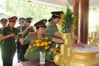 CATN: Dâng hương tưởng niệm liệt sĩ Đoàn U70 và Ban An ninh tỉnh Tây Ninh