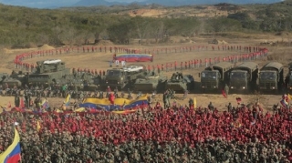 Quân đội Venezuela bắt đầu tập trận