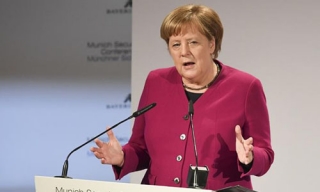 Merkel nói trật tự toàn cầu do Mỹ lãnh đạo đã 'sụp đổ'