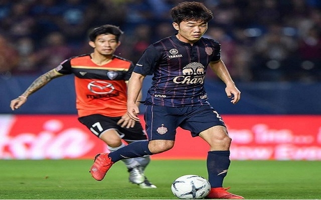 Xuân Trường đá chính trong trận đầu khoác áo Buriram United