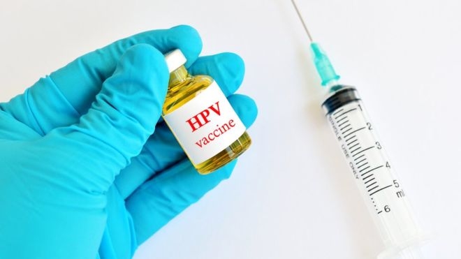 Vaccine HPV - chìa khóa 'xóa sổ' ung thư cổ tử cung