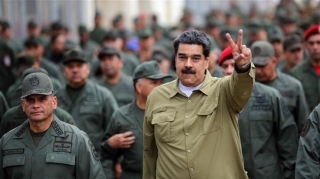 Quân đội Venezuela thề trung thành “không giới hạn” với Tổng thống Maduro