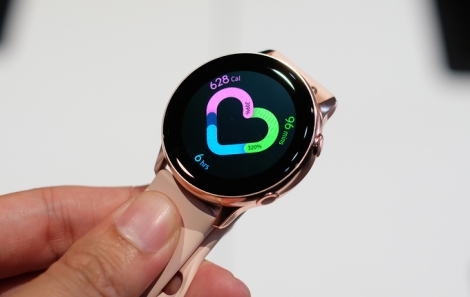 Galaxy Watch Active - đồng hồ thời trang, đo được huyết áp