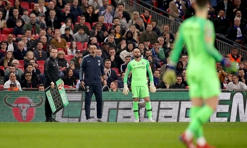 Mourinho: 'Kepa đẩy Sarri vào tình cảnh khó xử'