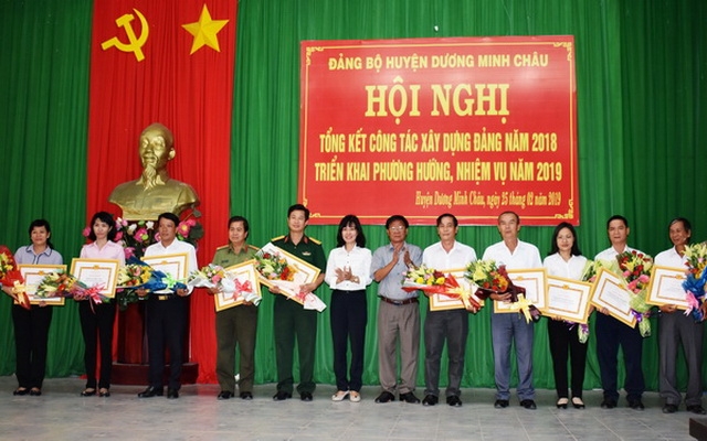 Năm 2018 huyện Dương Minh Châu phát triển mới 116 đảng viên