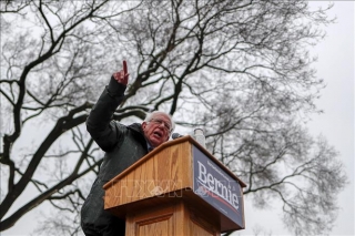 Thượng nghị sĩ Bernie Sanders bắt đầu chiến dịch tranh cử Tổng thống Mỹ