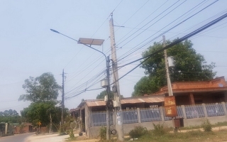 Trảng Bàng: Sử dụng năng lượng mặt trời thắp sáng đường nông thôn