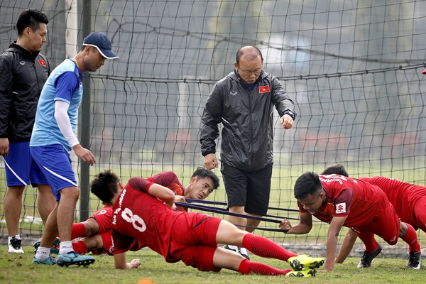 HLV Park Hang-seo: ‘Đội tuyển U23 sẽ thi đấu với tinh thần Việt Nam’