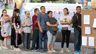 Cử tri Thái Lan đi bầu cử theo hiến pháp mới