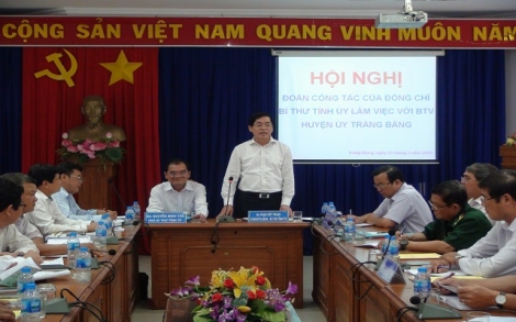 Bí thư Tỉnh uỷ làm việc với BTV Huyện ủy Trảng Bàng