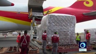 Venezuela tiếp nhận sự giúp đỡ đầu tiên từ Trung Quốc, Nga