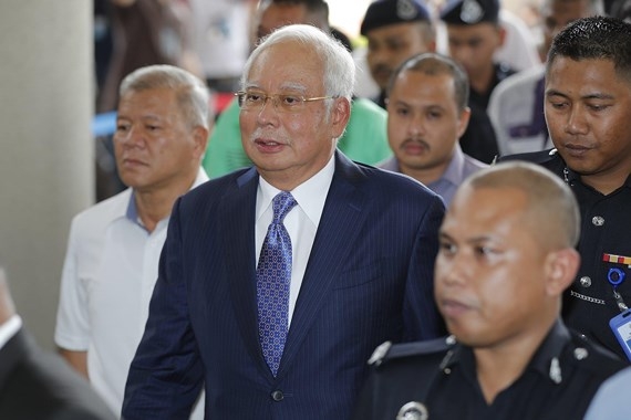 Thủ tướng Malaysia Najib Razak ra tòa, không nhận tội tham nhũng