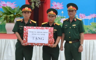 Bộ CHQS Tây Ninh họp mặt địa phương và gia đình chiến sĩ mới