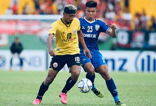 Bình Dương đè bẹp Persija Jakarta ở AFC Cup