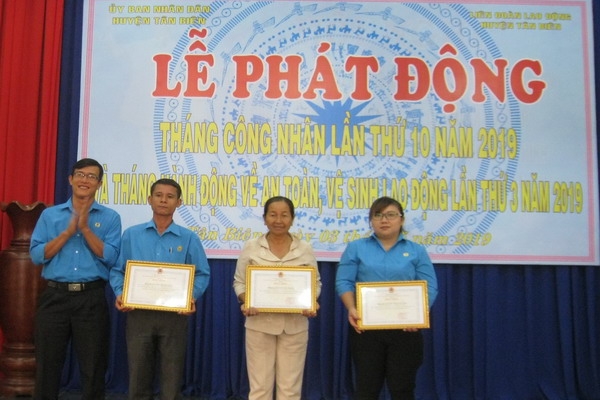 Tân Biên: Phát động hưởng ứng Tháng Công nhân năm 2019