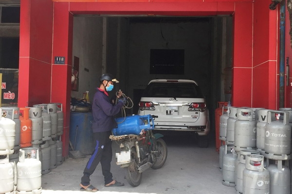 Gas tăng giá liên tục