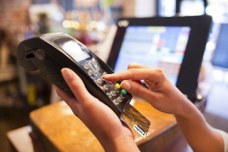 Điện thoại di động sắp sửa được dùng thanh toán như thẻ ngân hàng