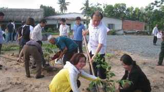 Tân Biên: Phát động trồng cây "Đời đời nhớ ơn Bác Hồ”