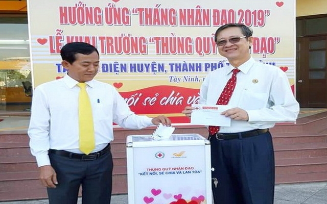 Khai trương "Thùng Quỹ Nhân Đạo" tại bưu điện các huyện, thành phố