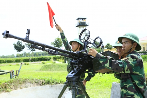 Tự hào truyền thống “Vượt mọi khó khăn, liên tục đánh thắng”