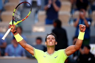Nadal vào vòng bốn Roland Garros 2019