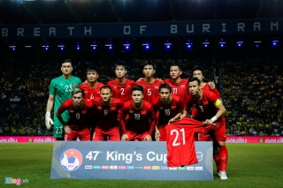 Bóng đá Thái Lan còn gì hơn Việt Nam?