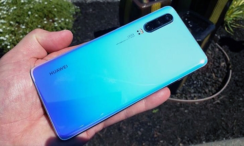 Huawei có thể làm smartphone mà không cần linh kiện Mỹ