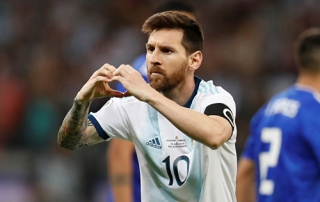 Messi: 'Thật điên rồ nếu Argentina bị loại ngay từ vòng bảng'