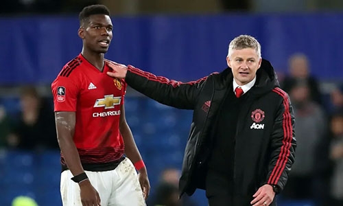 Solskjaer giục lãnh đạo Man Utd bán Pogba