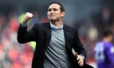 Derby County cho phép Chelsea tiếp cận Lampard