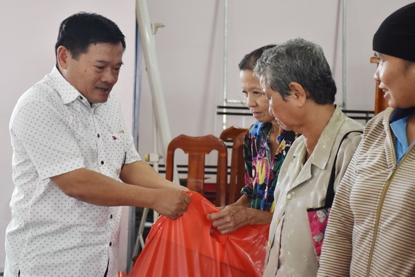 Phát huy sức mạnh đại đoàn kết toàn dân tộc, tích cực tham gia xây dựng Đảng, chính quyền vững mạnh, góp phần xây dựng Tây Ninh phát triển nhanh và bền vững