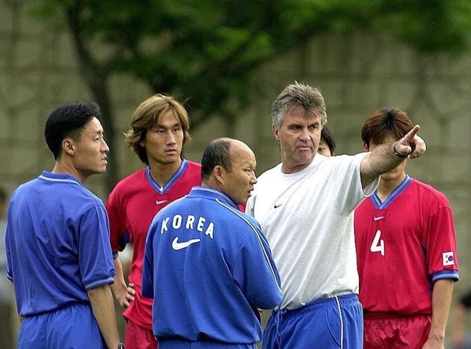 U22 Việt Nam chốt lịch giao hữu Trung Quốc của Guus Hiddink