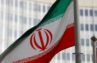 Iran chính thức vượt giới hạn làm giàu uranium