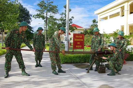 Quản lý, khai thác tốt vũ khí, trang bị