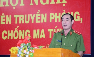 Tuyên truyền về phòng chống ma túy tại xã biên giới Tân Hà