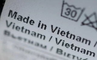 Vì sao hàng hóa có tỷ lệ nội địa 30% sẽ được ghi 'made in Vietnam'?