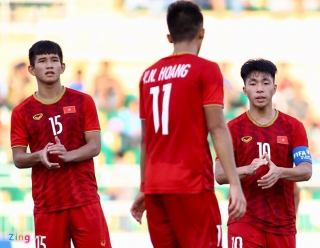 Bóng đá trẻ Việt Nam khủng hoảng sau lứa Quang Hải