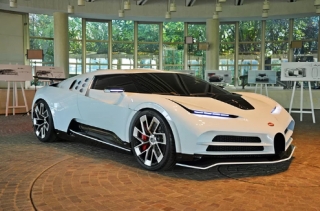 Bugatti Centodieci giá 9 triệu USD - siêu phẩm mới ra mắt