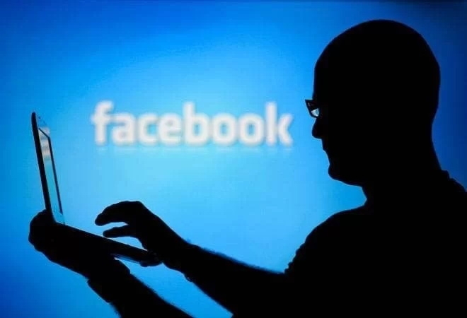 Thông báo cấm Facebook sử dụng dữ liệu cá nhân là tin giả