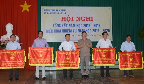 Ngành Giáo dục tổng kết năm học 2018 – 2019