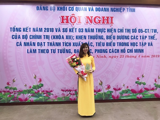 Tận tâm, sáng tạo trong công việc