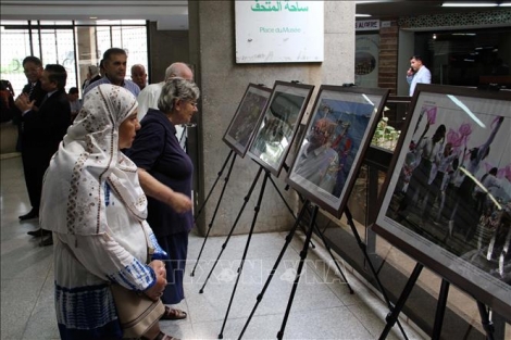 Algeria ra mắt phim "Việt Nam, viên ngọc quý của châu Á"