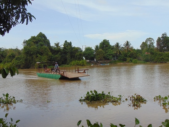 Có một miền Biên Giới không xa