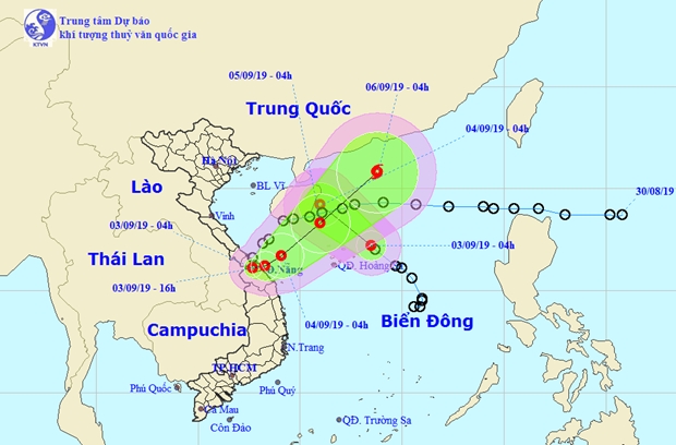 Áp thấp nhiệt đới liên tục đổi hướng, Bắc Trung Bộ có mưa rất to