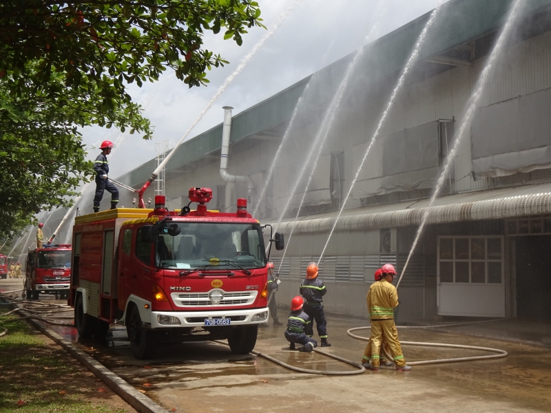 Thực tập phương án chữa cháy và cứu nạn cứu hộ tại Công ty PouLi Việt Nam