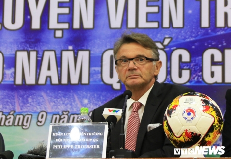 Tân HLV trưởng U19 Việt Nam Philippe Troussier: Tôi coi mình như trợ lý của HLV Park Hang Seo