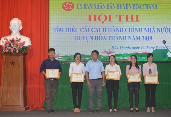 Hòa Thành tổ chức hội thi tìm hiểu về công tác cải cách hành chính